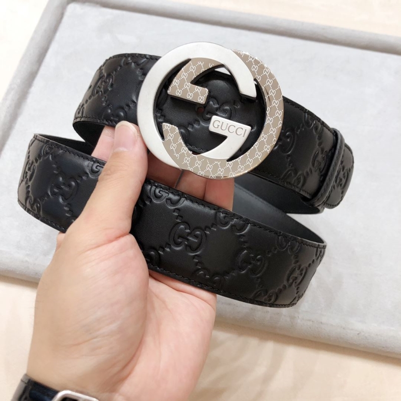 G*u*i belts
